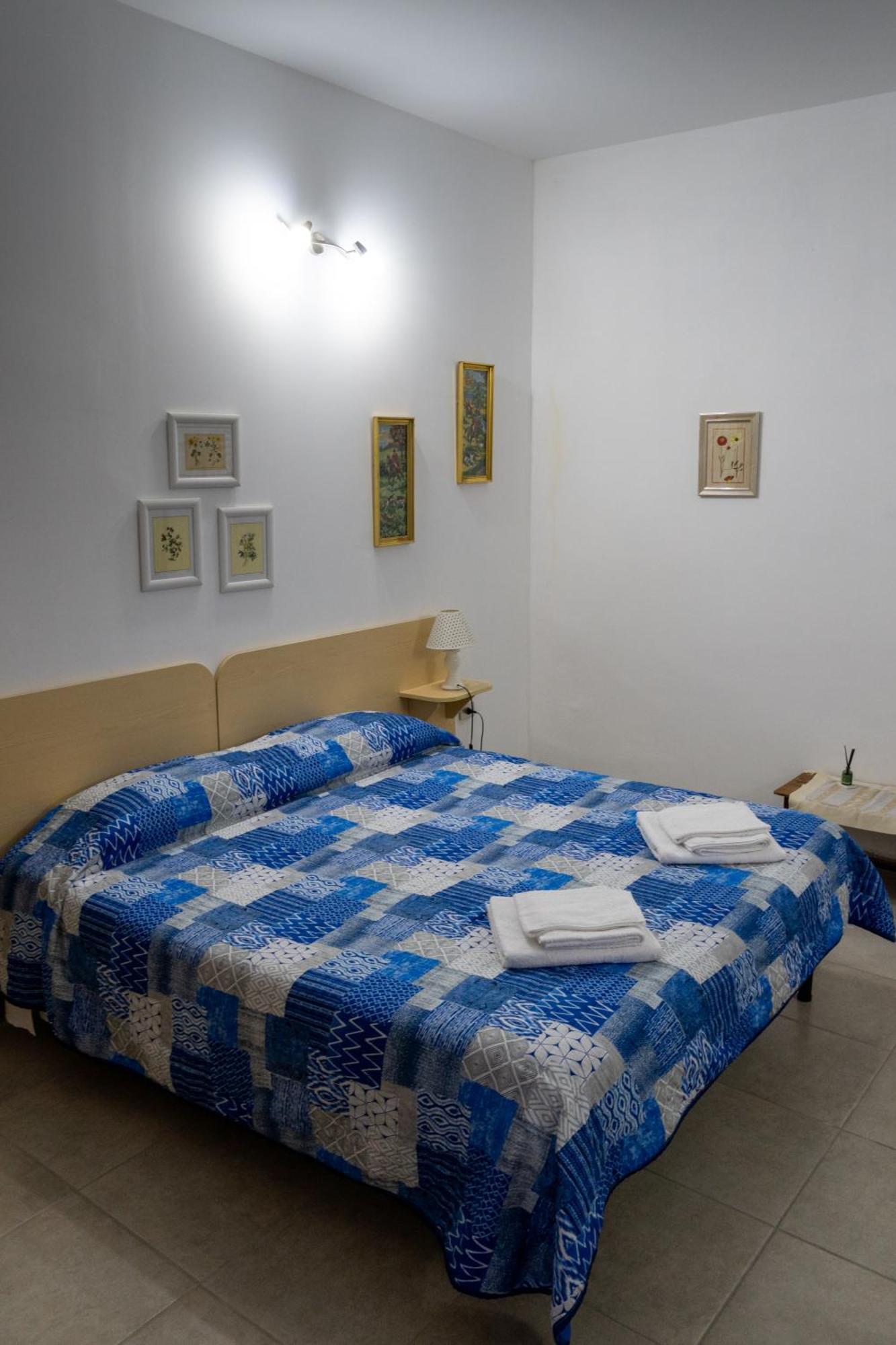 Appartamento Per Turisti Filoxenia Santa Severina Ngoại thất bức ảnh