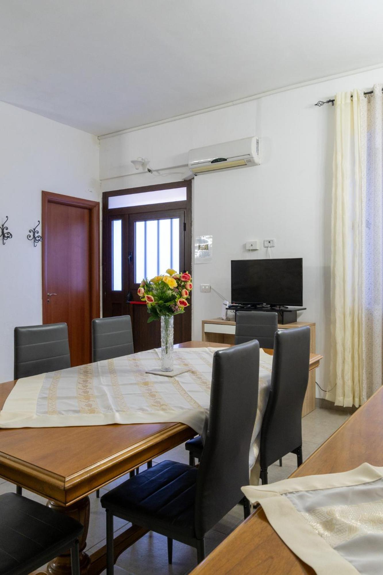 Appartamento Per Turisti Filoxenia Santa Severina Ngoại thất bức ảnh